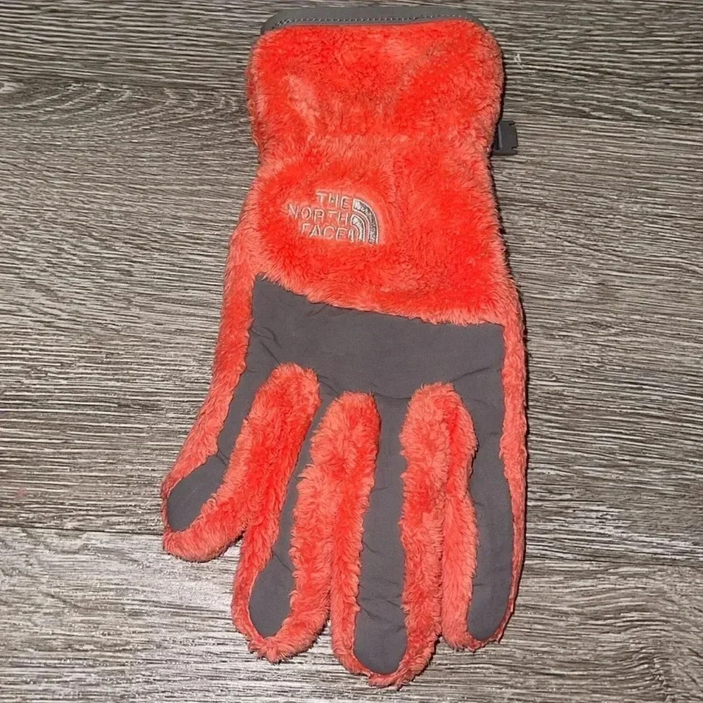 The North Face Women’s Osito Gloves orange small